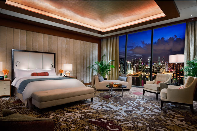 Presidential-Suite-Bedroom-1