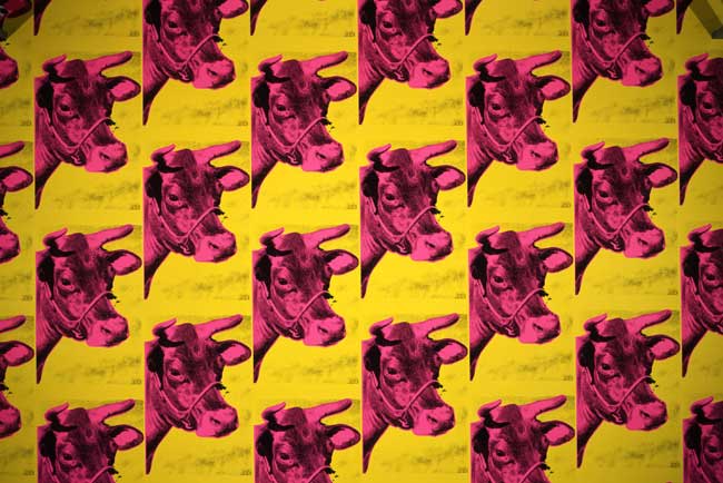 Andy-Warhol_Cow-Wallpaper