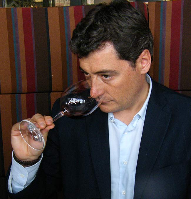 Carlos-Martinez-Bujanda