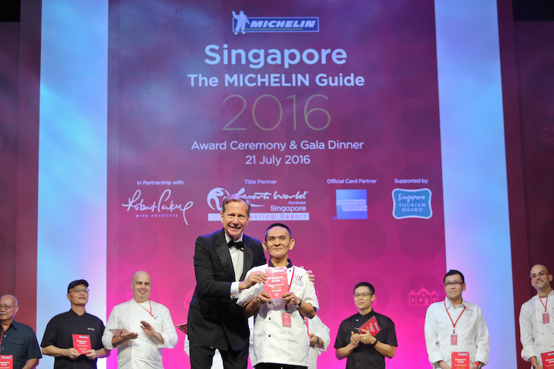 The selection sees world’s first stars for street food - Hong Kong Soya Sauce Chicken Rice & Noodle