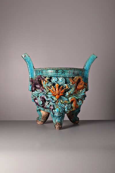 faa2016-vandervenorientalart-incense-burner-china-wanli-period-1573-1620-dated-1588-h37xd39cm-1800x2800px