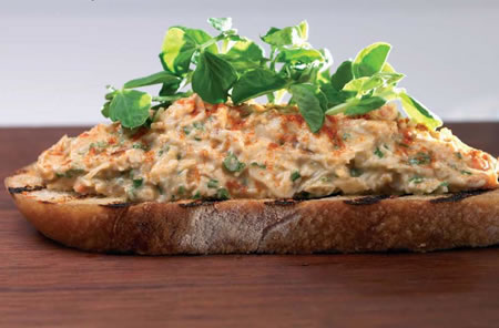 Crab Salad with Paprika and Toasted Country Bread